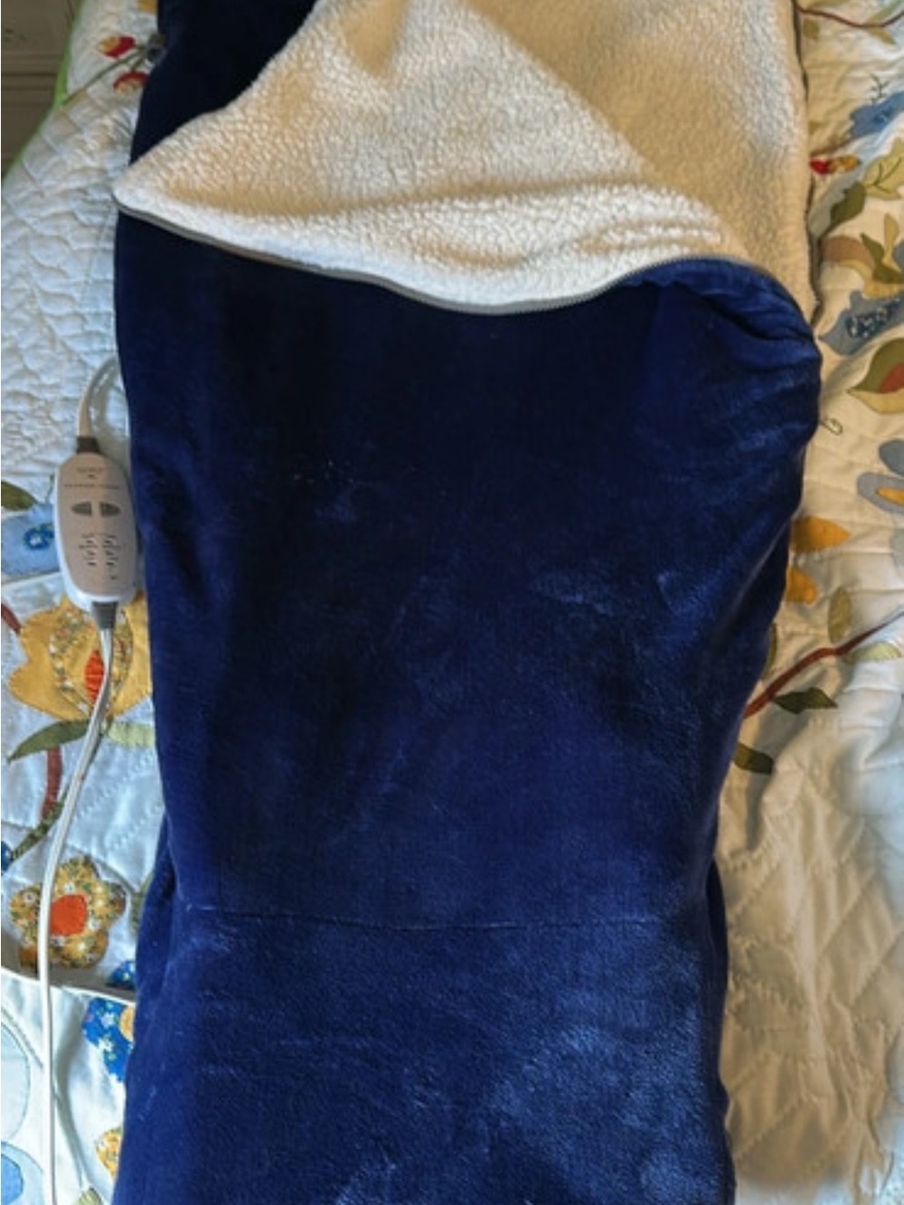 Zip up warming blanket